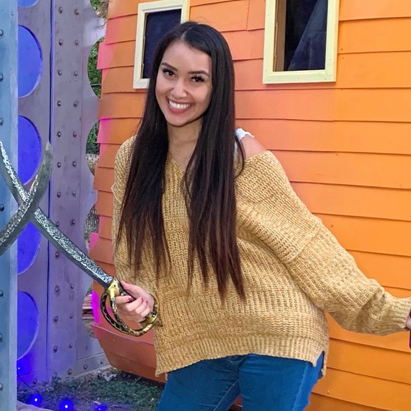 Mustard Yellow V-Neck Knit Confetti Sweater - Picture 5 of 8